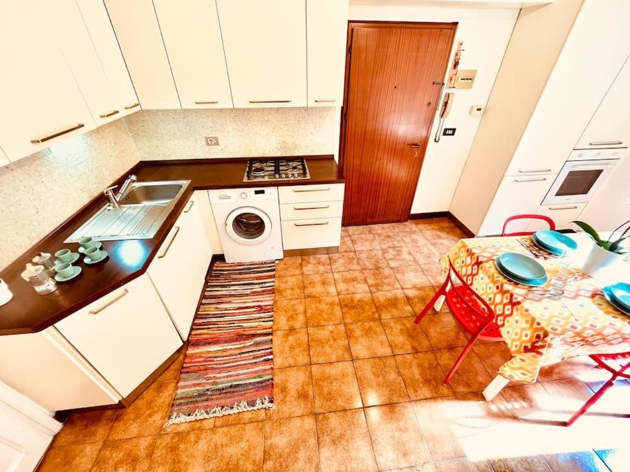 Gloriosos House Apartment Bologna Bagian luar foto